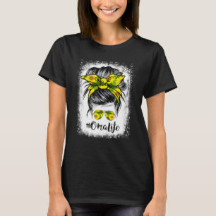 Camiseta Bleached Oma Life Messaging Bun Hair Girassóis Mãe