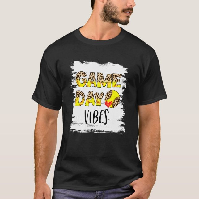 Camiseta Bleached Softball Game Day Vibes Softball Season (Frente)