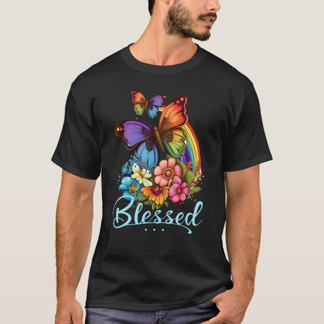 Camiseta Blessed Christian Butterfly Pretty Floral Rainbow  (Frente)