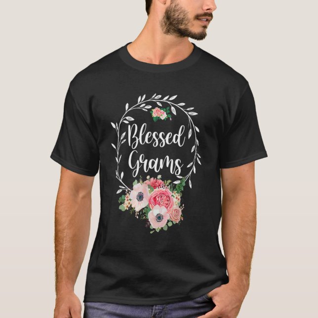 Camiseta Blessed Grams  Flower Decor (Frente)