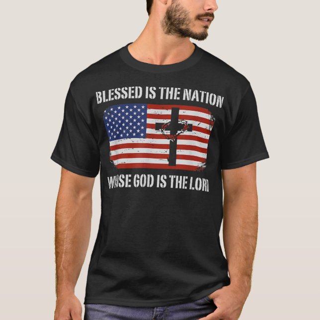 Camiseta Blessed Is The Nation Whose God Is The Lord Psalms (Frente)