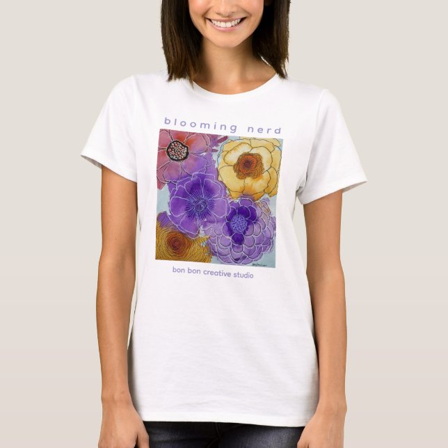 Camiseta Blooming Nerd & Flowers (Frente)