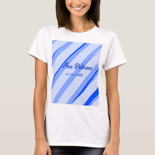 Camiseta Blue pastel add name date boho retro lines pattern (Frente)
