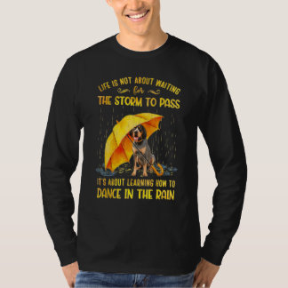 Camiseta Bluetick Coonhound É sobre aprender como dançar