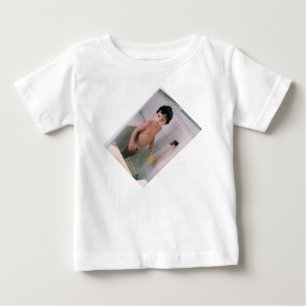 Camiseta Blusa de menino de 18 meses de idade com estampa.