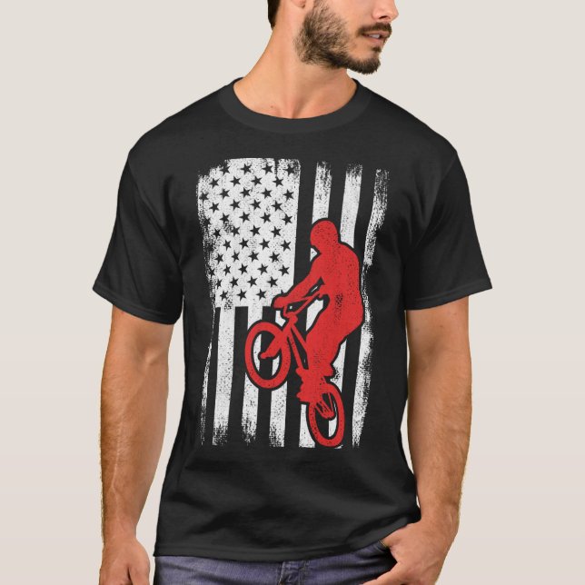 Camiseta BMX EUA Flag BMX Rider Wheelie Bike (Frente)