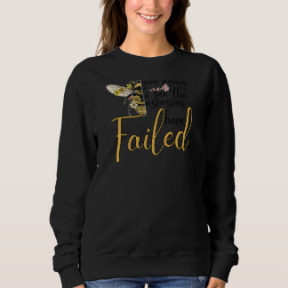 Camiseta Boas Manhãs Vejo Que Os Assassinos Falharam