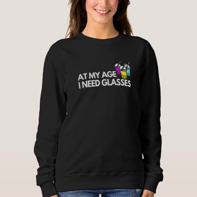 Camiseta Boba Bubble Tea Na Minha Idade Eu Preciso De Óculo (Frente)