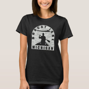 Camiseta Bobcat Lake Canoeing Michigan