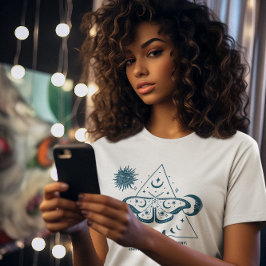 Camiseta Boho con mariposa y frases lunares