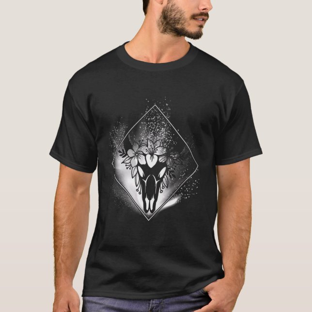 Camiseta Boho Crânio de Vaca Flores Diamante Branco e Cinza (Frente)