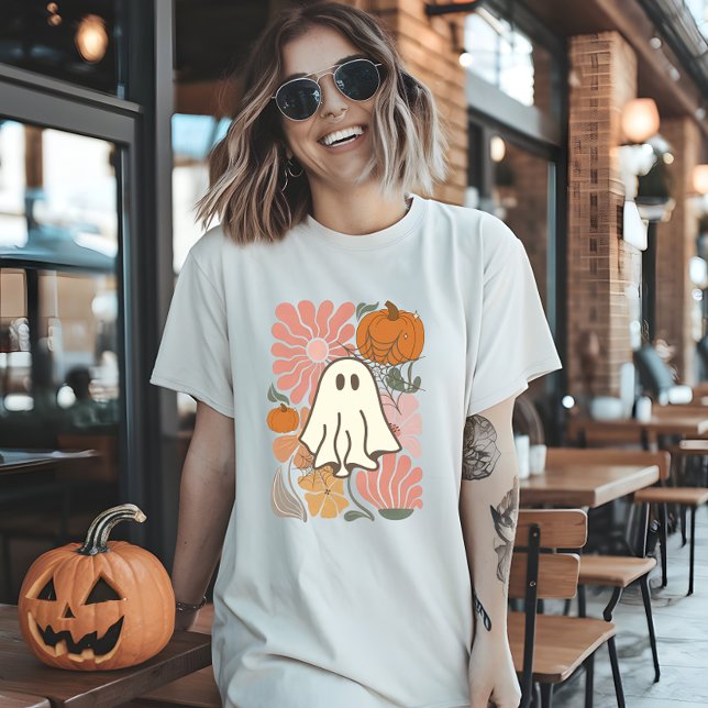 Camiseta Boho Floral Fall Pink Ghost (halloween,halloween movies,halloweentown,halloween horror nights,halloween ends,halloweentown cast)
