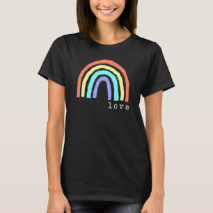 Camiseta Boho Rainbow Love Letters Pride Lbgtqia 1