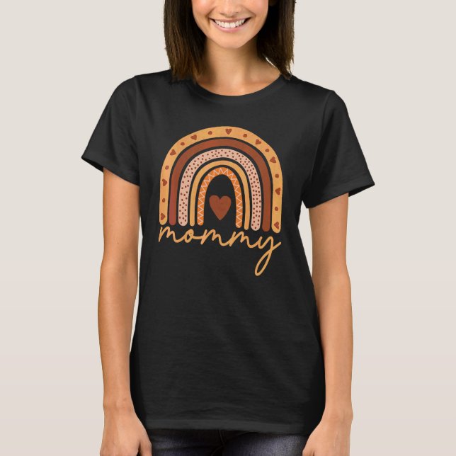 Camiseta Boho Rainbow Mamãe Dia de as mães Boho Rainbow Mãe (Frente)