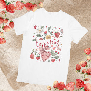Camiseta Boho Strawberry Vibes Coquette Floral Girly Pink