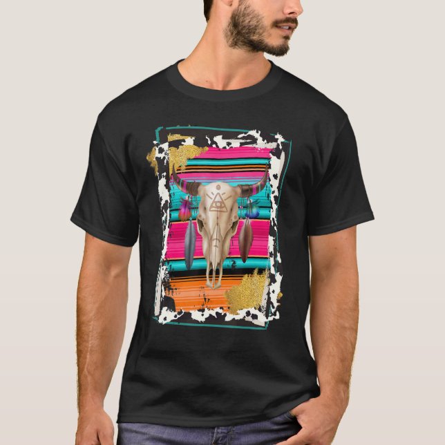 Camiseta BOHO VACA Estampa de Vaca Leopardo Serape Impressã (Frente)