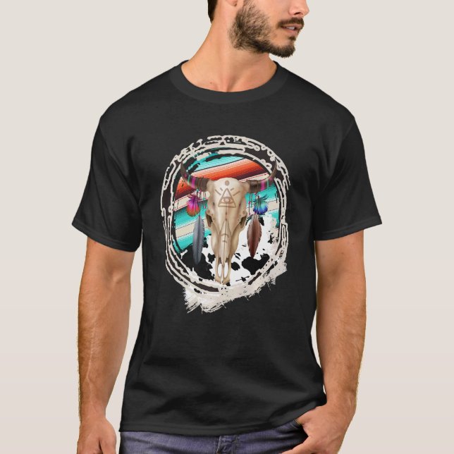 Camiseta BOHO VACA Estampa de Vaca Leopardo Serape Impressã (Frente)