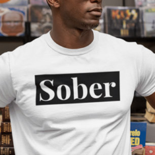 Camiseta Bold Sobriety
