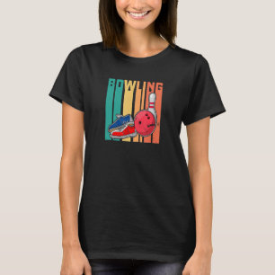 Camiseta Boliche boliche pinos jogadores de boliche dizendo
