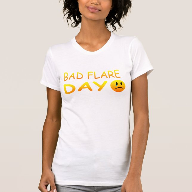 Camiseta Bom dia do dia mau do alargamento (Frente)