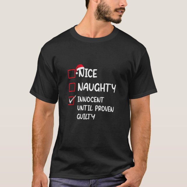 Camiseta Bom Malvado Inocente Até Prova Em contrário Natal (Frente)