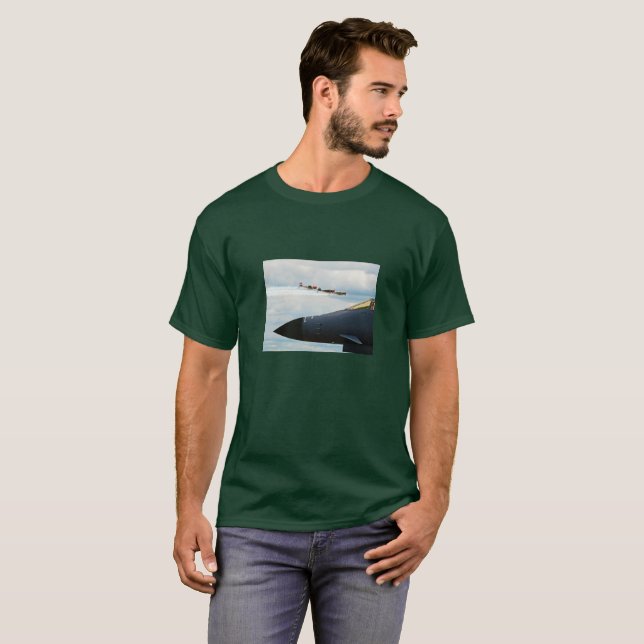 Camiseta Bombardeiro B-1 e Combatentes WWII (Frente Completa)