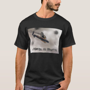 Camiseta Bombardeiro Lancaster em queda de fogo