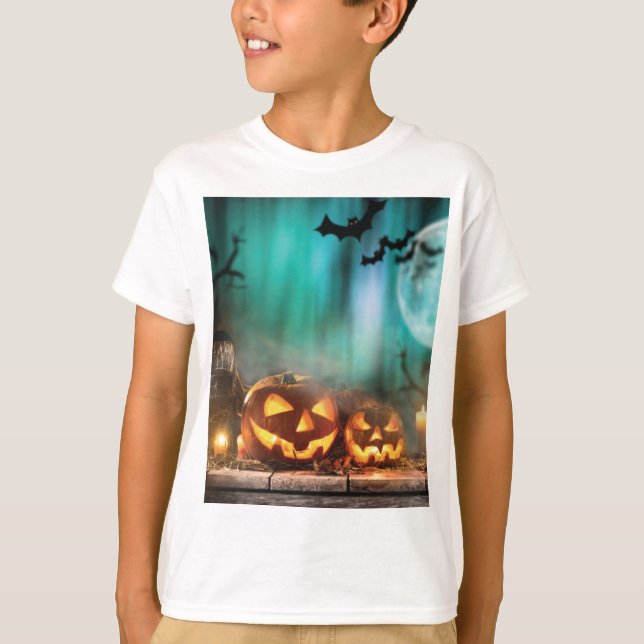 Camiseta Bombas e morcegos de Halloween (Frente)