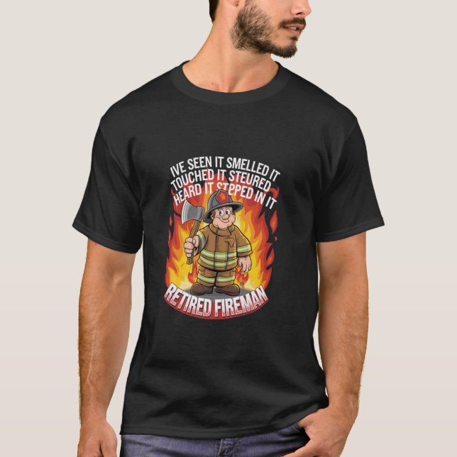 Camiseta Bombeiro aposentado Ax Fire design (Frente)