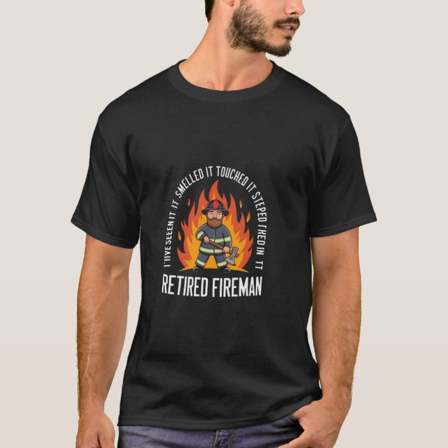 Camiseta Bombeiro Aposentado Machadinha de Bombeiro design (Frente)