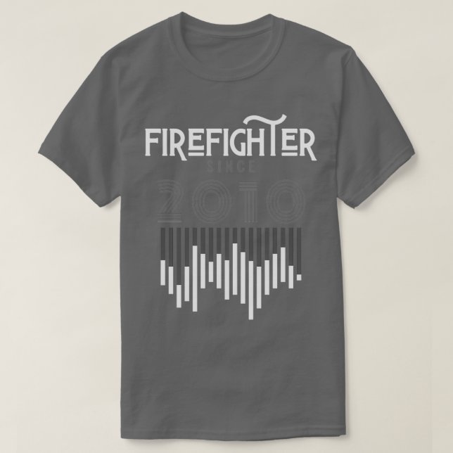 Camiseta Bombeiro desde 2010 (3) (Frente do Design)