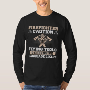 Camiseta Bombeiro - Ferramentas Voadoras de Precaução - Lan
