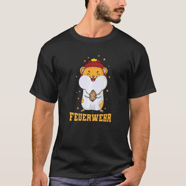 Camiseta Bombeiro Hamster com Capacete de Fogo (Frente)