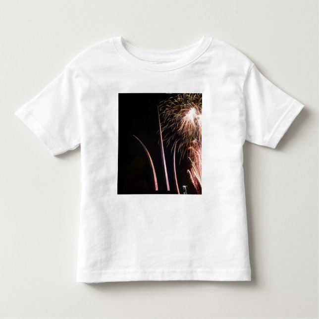 Camiseta Bombeiros acendem o Memorial da Força Aérea (Frente)