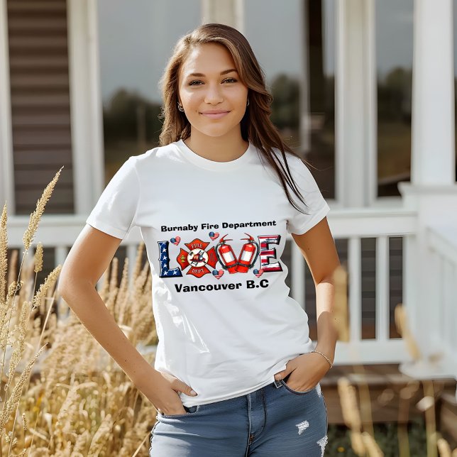 Camiseta Bombeiros de Burnaby amam sua comunidade (Criador carregado)
