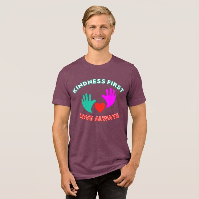 Camiseta Bondade Primeiro, Amor Sempre (Frente Completa)