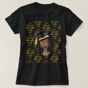 Camiseta Boné de formatura de Mulher Negra, Ela Acreditava