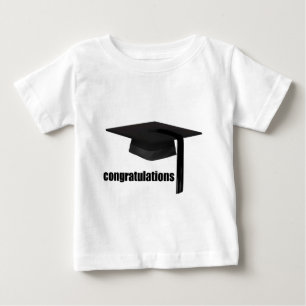 Camiseta Boné de formatura parabéns