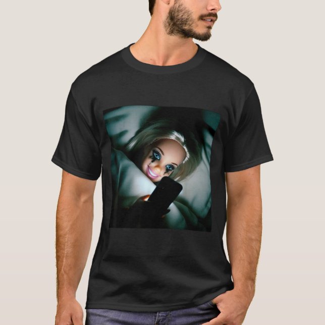 Camiseta Boneca Divertida Rosto Chorando Meme Rolando Humor (Frente)
