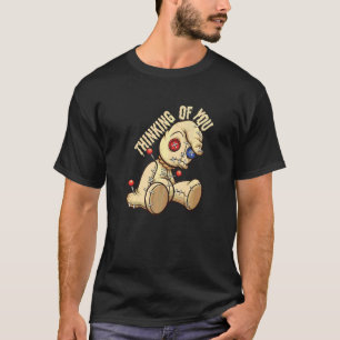 Camiseta Boneca Voodoo Pensando Em Você I Ocultismo Bruxari