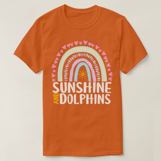 Camiseta Boneco de Sol e Golfinhos - Presente para Mulheres (Frente do Design)