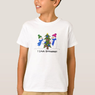 Camiseta Bonecos de neve que decoram uma árvore