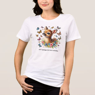 Camiseta Bonita Fawn olha borboletas no campo