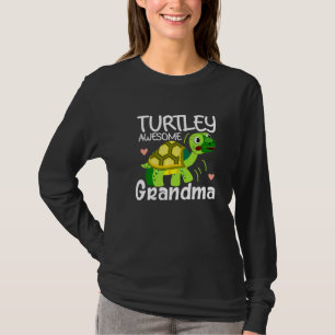 Camiseta Bonita Turtley Incrível Granndma Turtle Lover Mulh