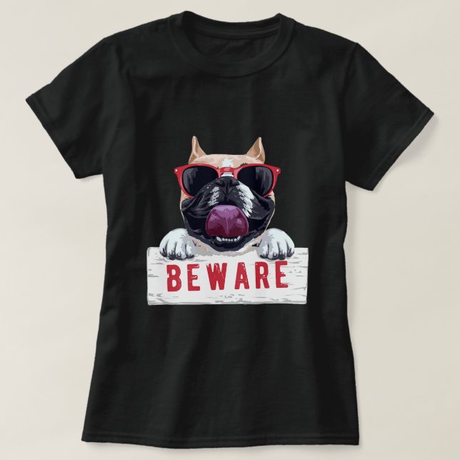 Camiseta Bonito amante Legal Pug Funny Pug Be ware Happy sm (Frente do Design)
