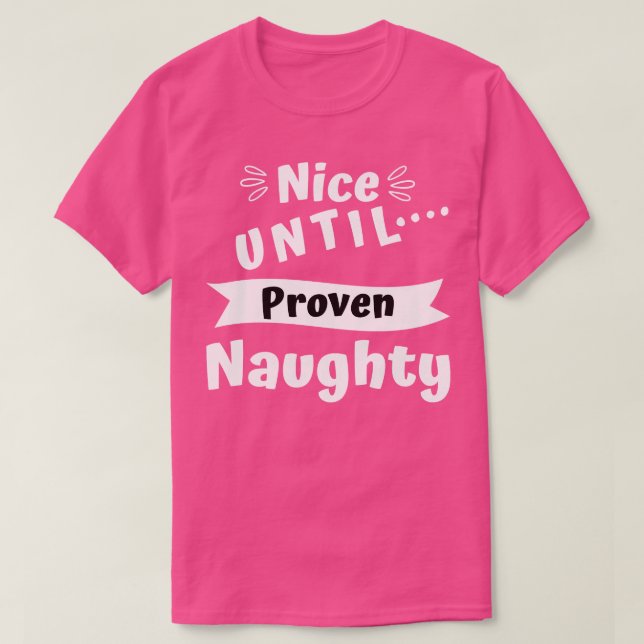 Camiseta Bonito até a Design de Natal 1, que é uma malícia  (Frente do Design)