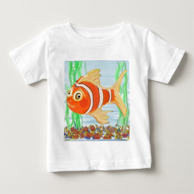 Camiseta Bonito Fishie Nadando Em Uma Piscina (Frente)