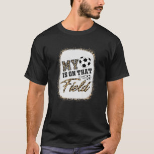 Camiseta Bonito Meu Coração Está naquele Futebol de campo d