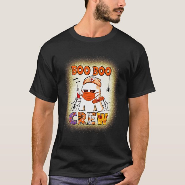 Camiseta Boo Boo Crew Halloween Enfermeira Médica Fantasma (Frente)