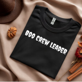 Camiseta Boo Crew Líder em Tipografia Branca halloween